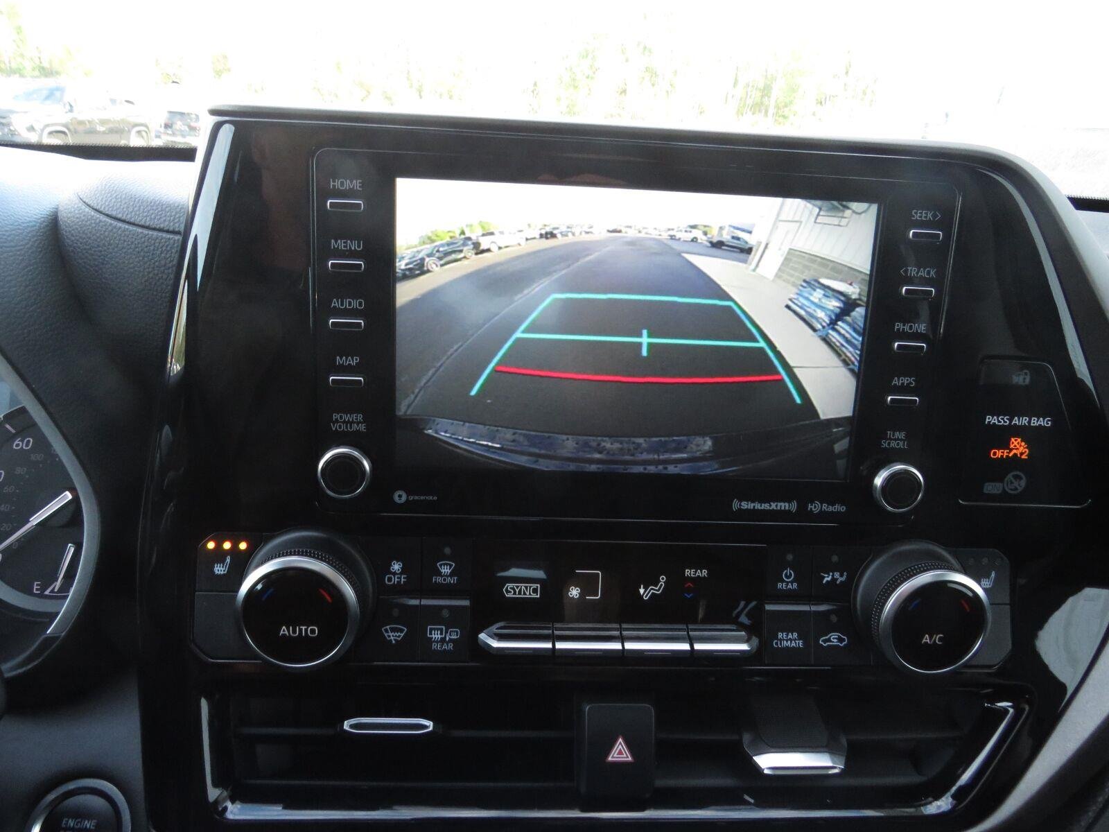 Used 2020 Midnight Black Metallic Toyota XLE image 32