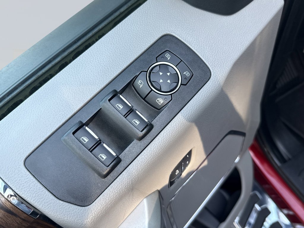 Used 2018 Ruby Red Metallic Ford Lariat image 17
