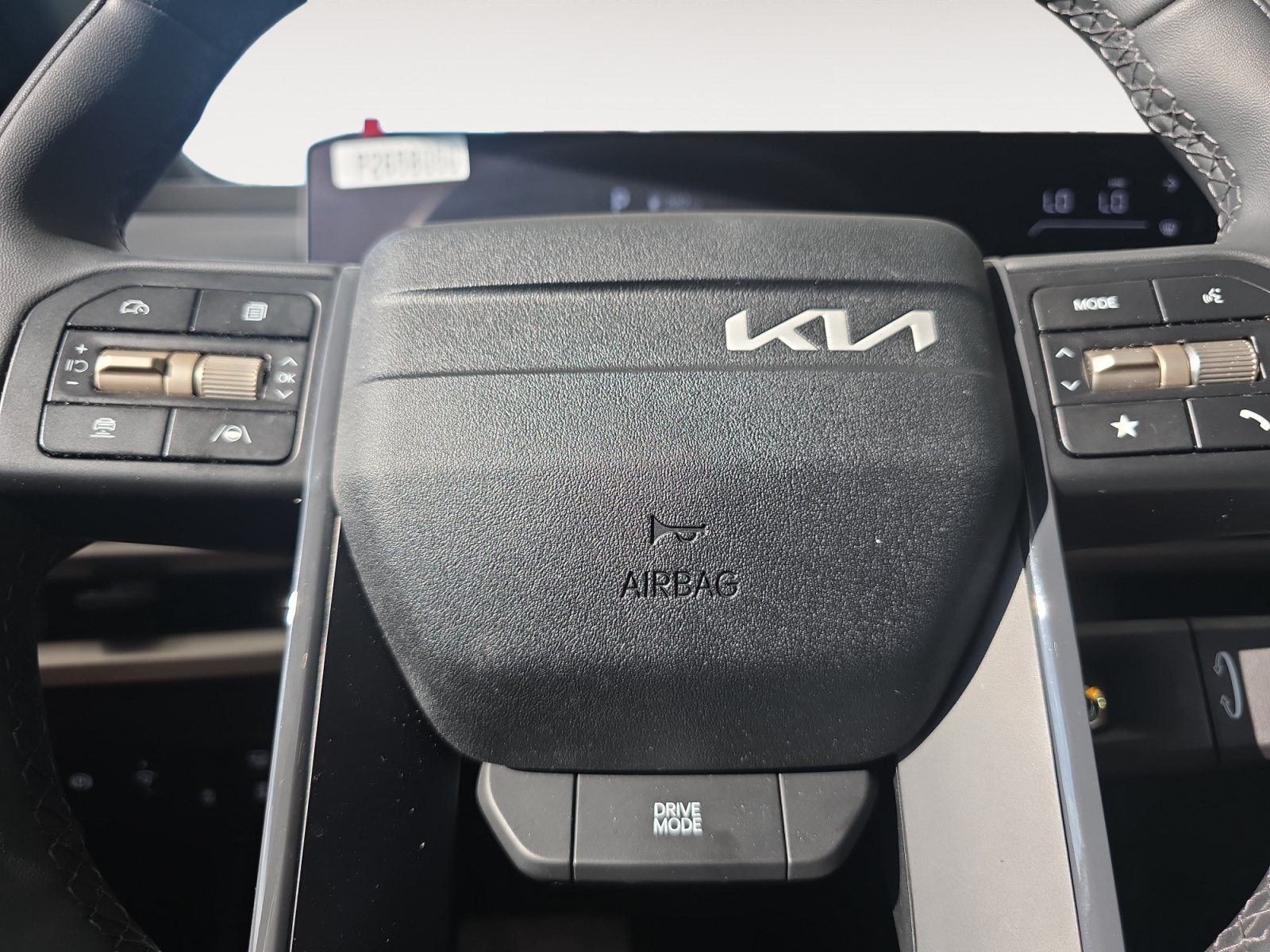 Certified Used 2027 Glacial White Pearl Kia LX image 10