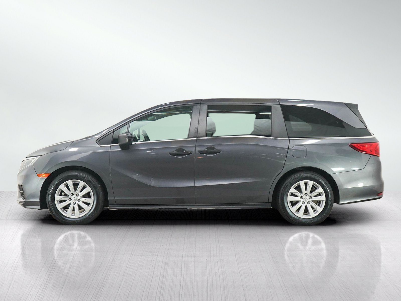 Used 2020 Honda Odyssey LX with VIN 5FNRL6H26LB047465 for sale in Minneapolis, Minnesota