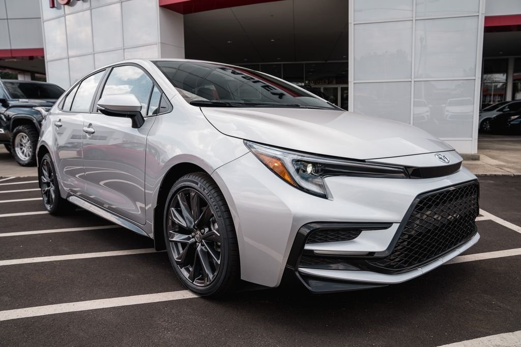 New 2026 Classic Silver Metallic Toyota SE image 9