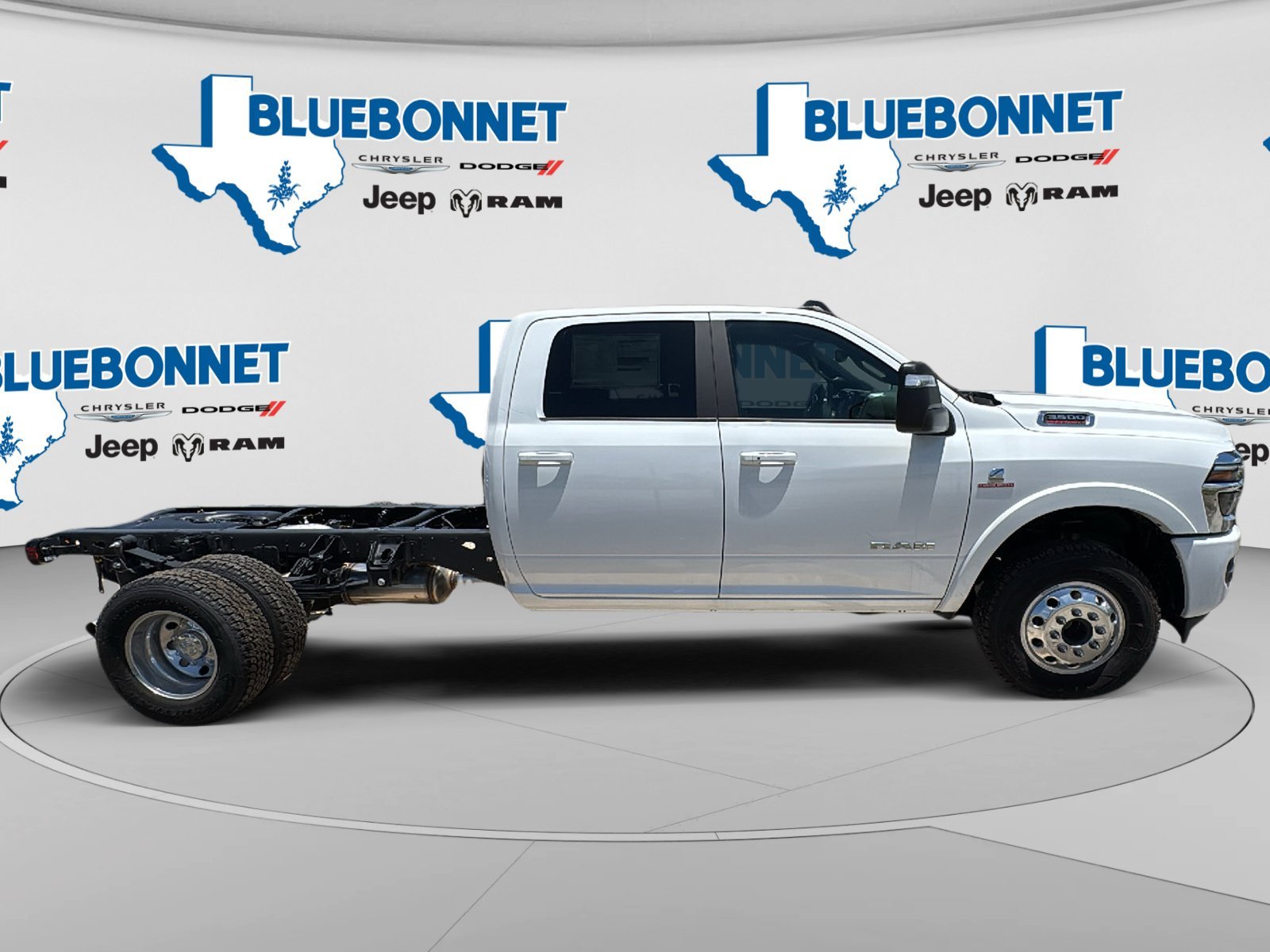 New 2026 Bright White Clearcoat RAM Big Horn image 4