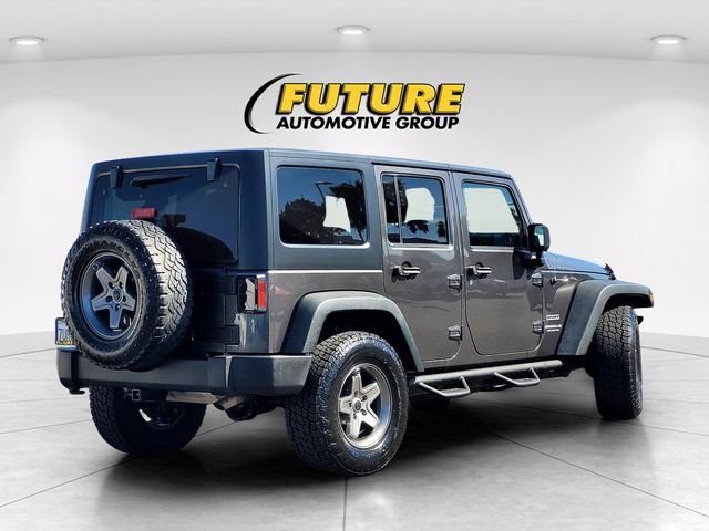 Used 2016 Gray Jeep Unlimited Sport image 4