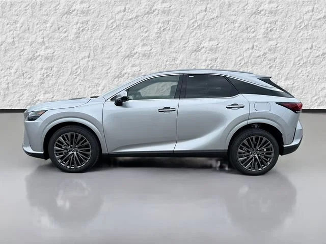 New 2026 Iridium Lexus LUXURY image 6