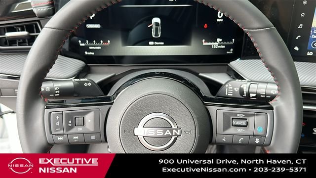 Used 2025 White Nissan SR image 11