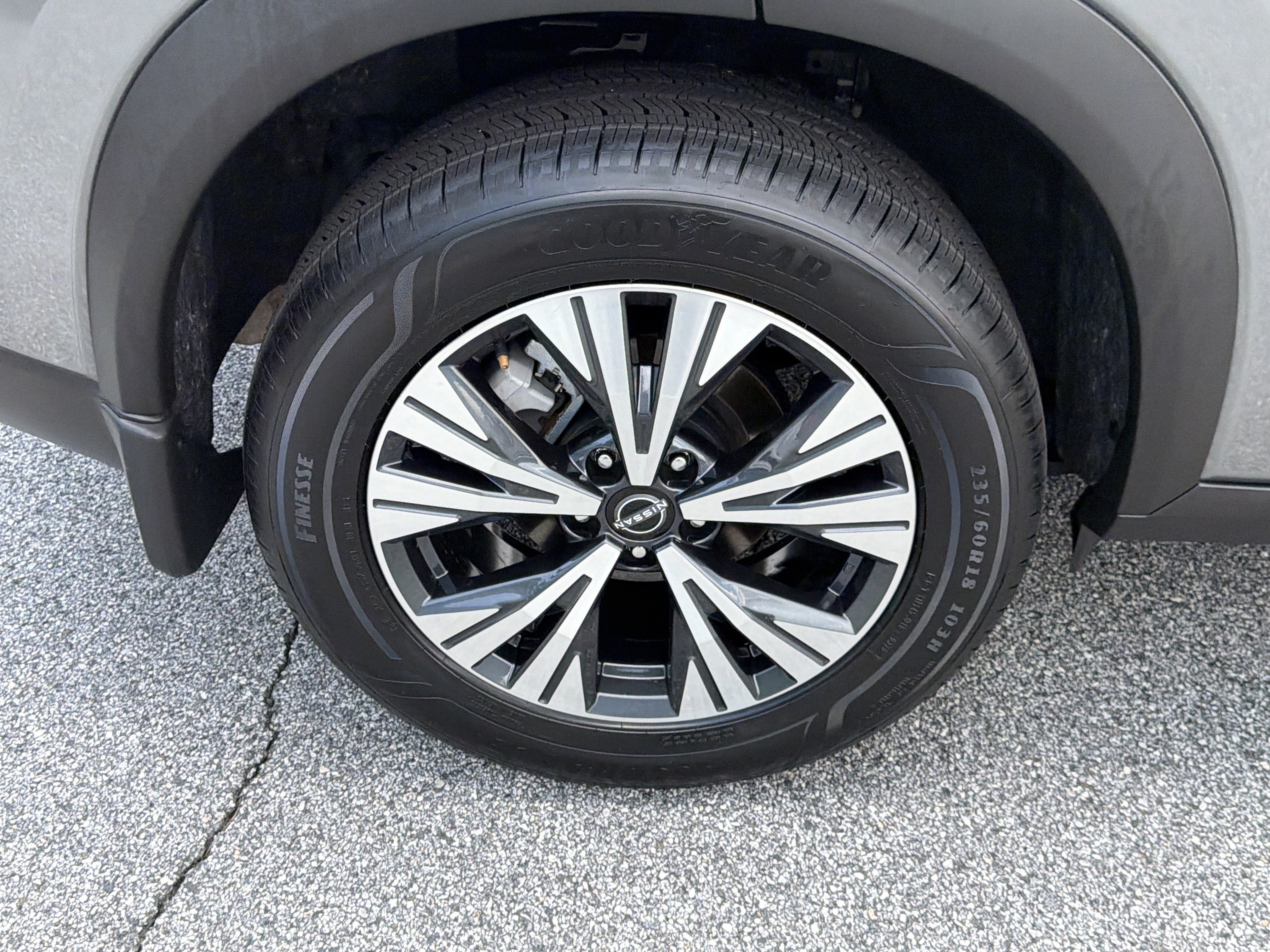 Used 2023 Gun Metallic Nissan SV image 21