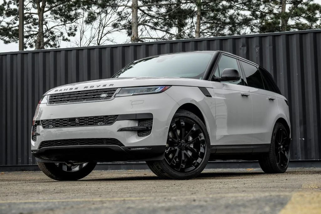 2026 Land Rover Range Rover Sport P360 SE MHEV's photo