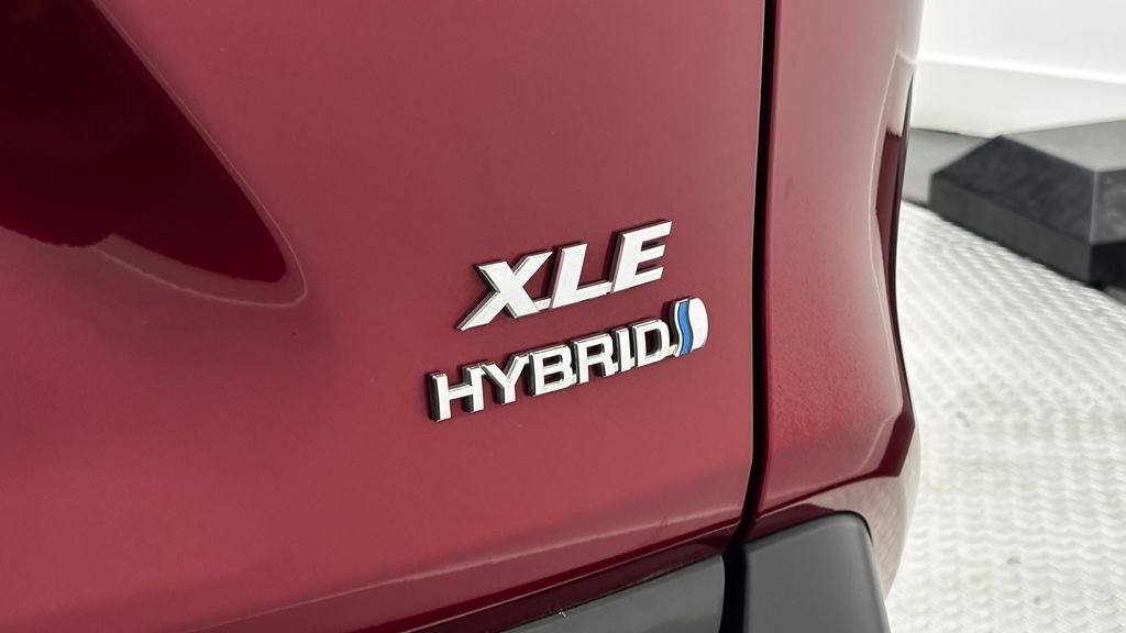 Used 2023 Red Toyota XLE image 7