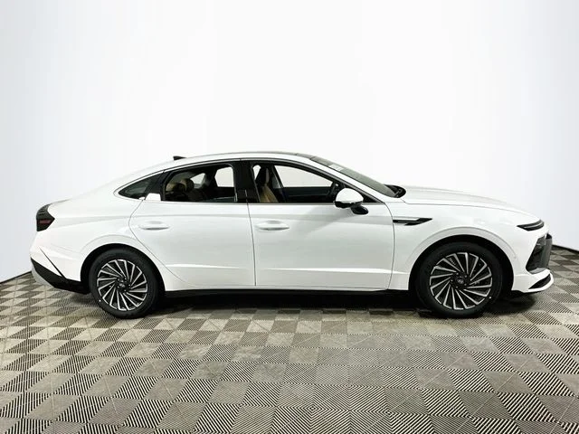 New 2026 Hyundai SONATA HYBRID Limited