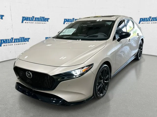 2026 Mazda CX-3 Premium Plus 2.5 AT 5-Door SKYACTIV AWD's photo