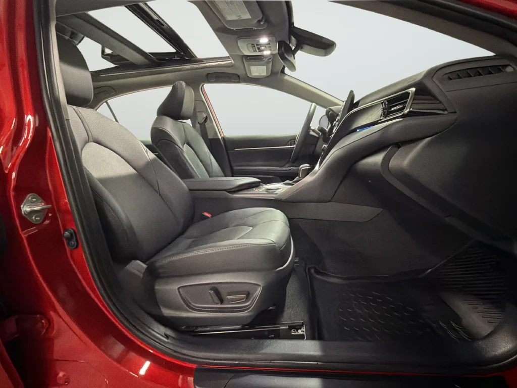 Used 2024 Red Toyota XLE image 27