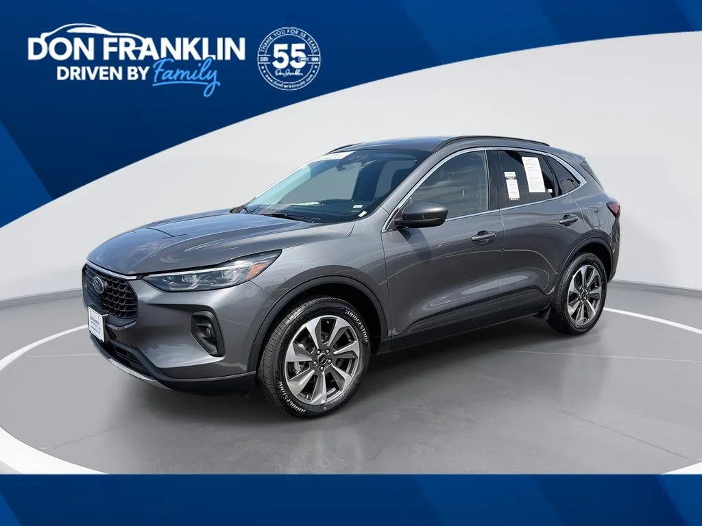 2025 Ford Escape Platinum