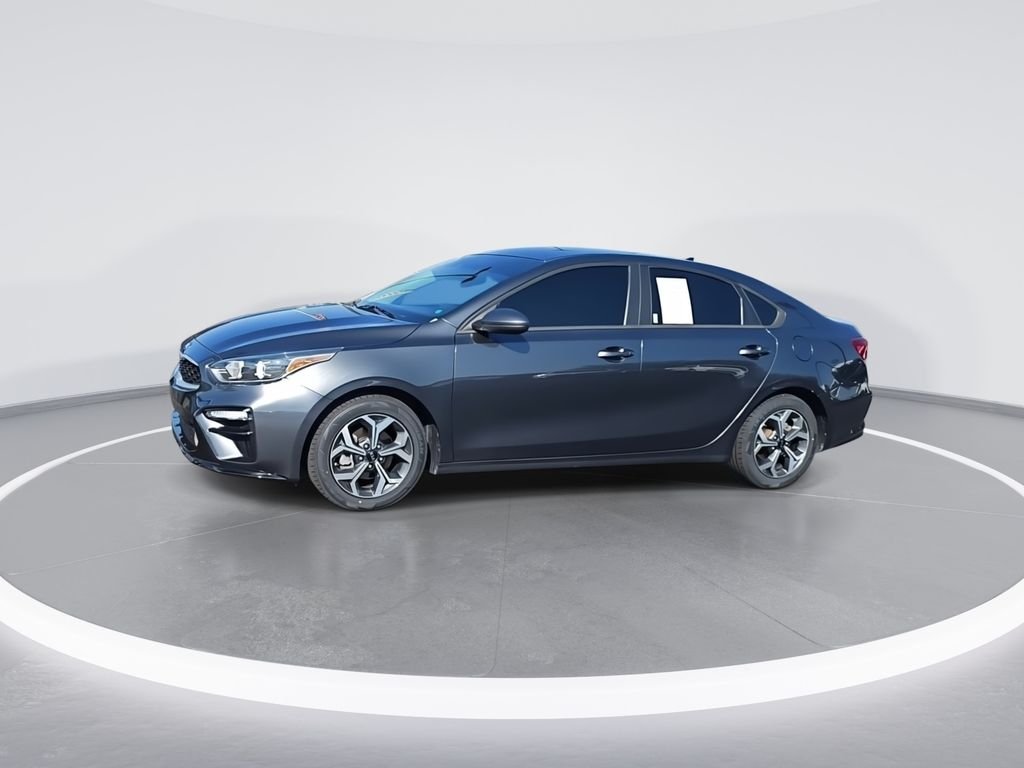 2021 Kia Forte LXS - Photo 5