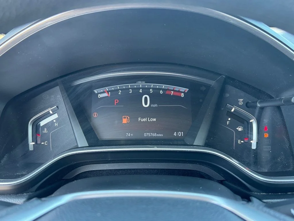 Used 2021 White Honda EX image 20