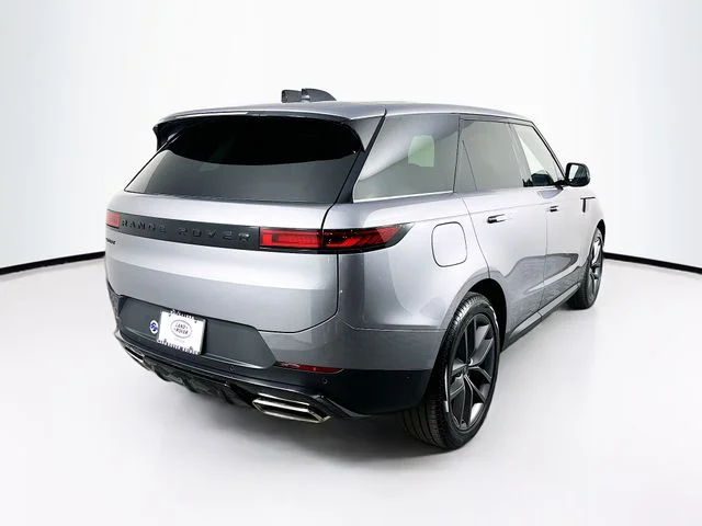 Certified Used 2025 Eiger Gray Land Rover SE image 5