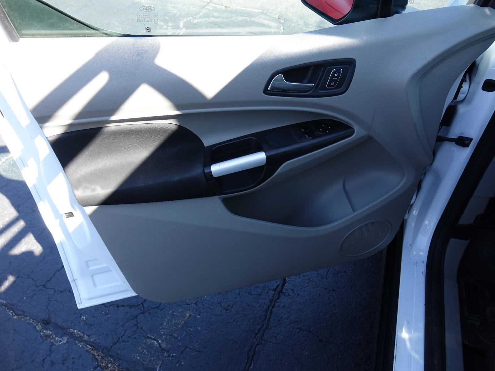 Used 2019 Frozen White Ford XLT image 20