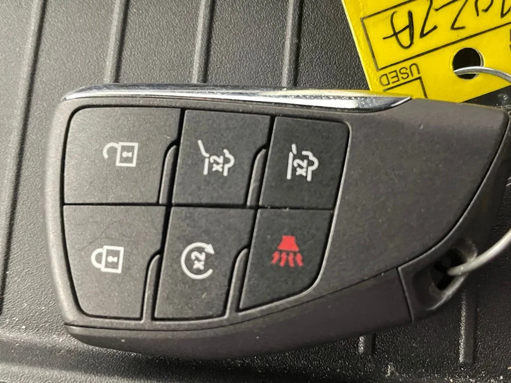 Used 2023 Black Chevrolet High Country image 39