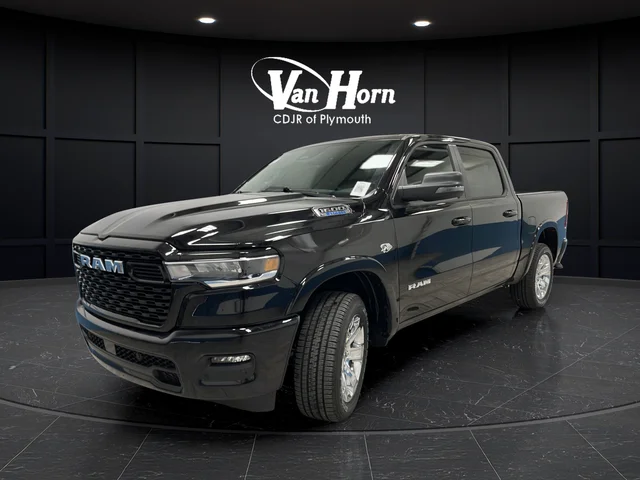New 2026 Diamond Black Crystal Pearl-Coat Exterior Paint RAM Big Horn/Lone Star image 3