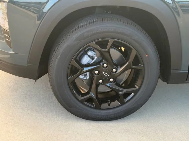 New 2026 Cypress Gray Chevrolet LT image 4