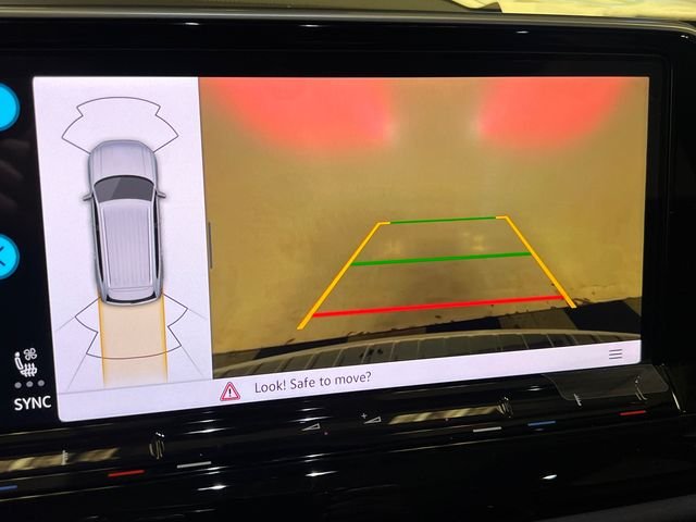 New 2026 Green Volkswagen 2.0T SE w/Technology image 18