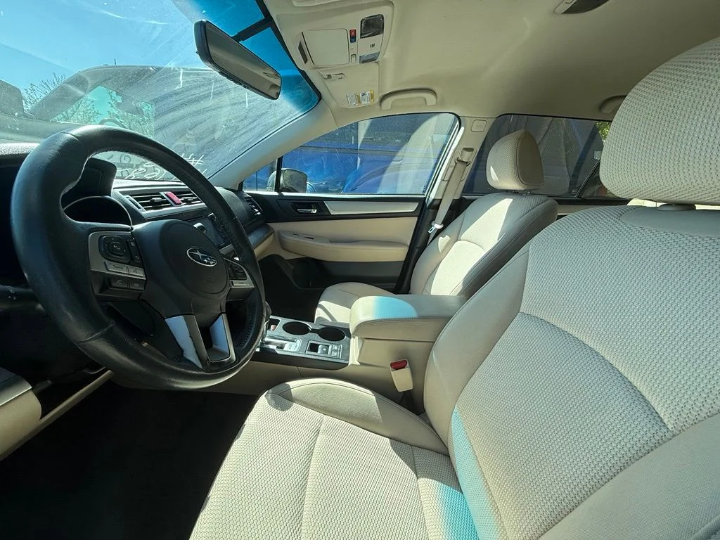 Used 2017 Green Subaru 2.5i Premium image 8