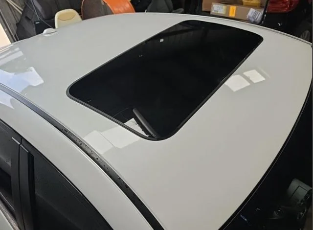 Used 2024 White Nissan SV image 4