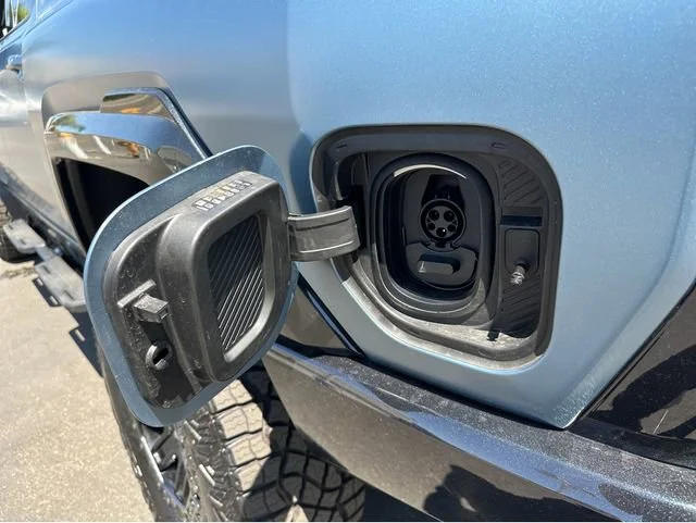 2024 GMC HUMMER EV 3X - Photo 37