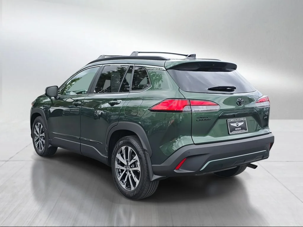 Used 2025 Cypress Toyota XLE image 5