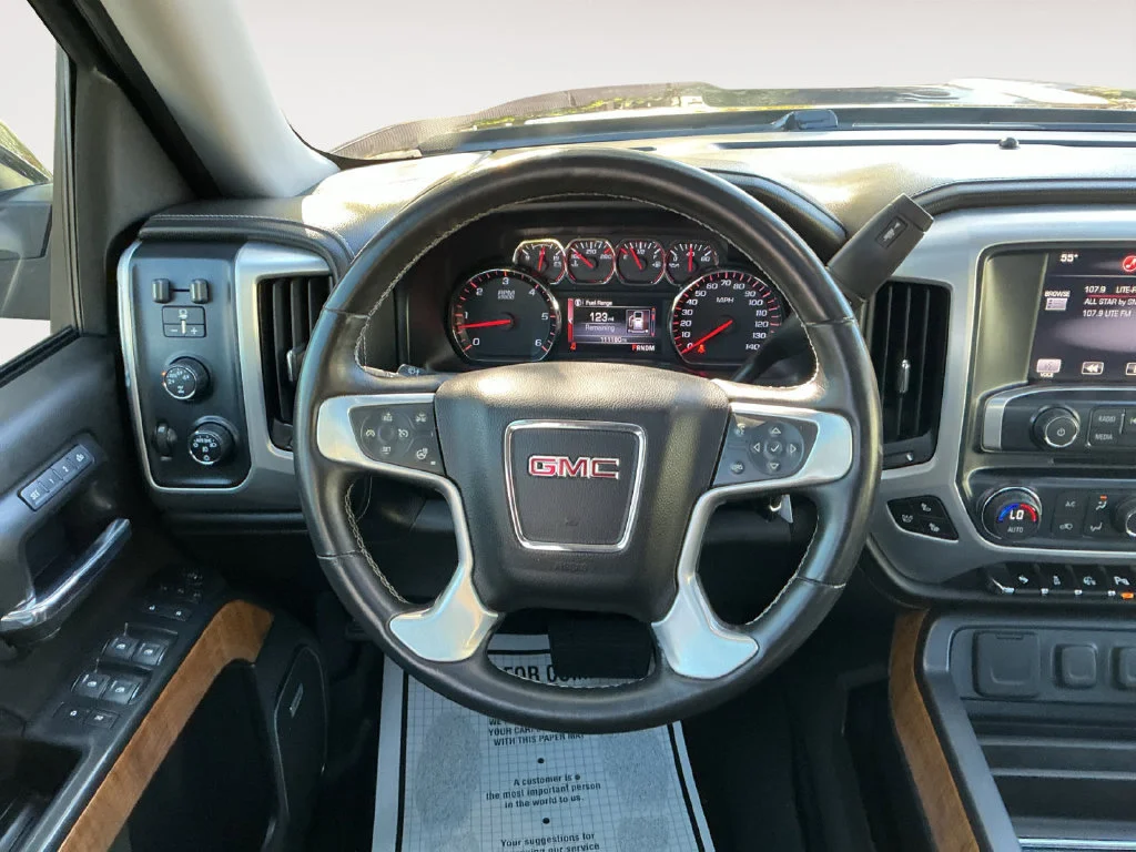 Used 2014 ONYX BLACK GMC SLT image 17