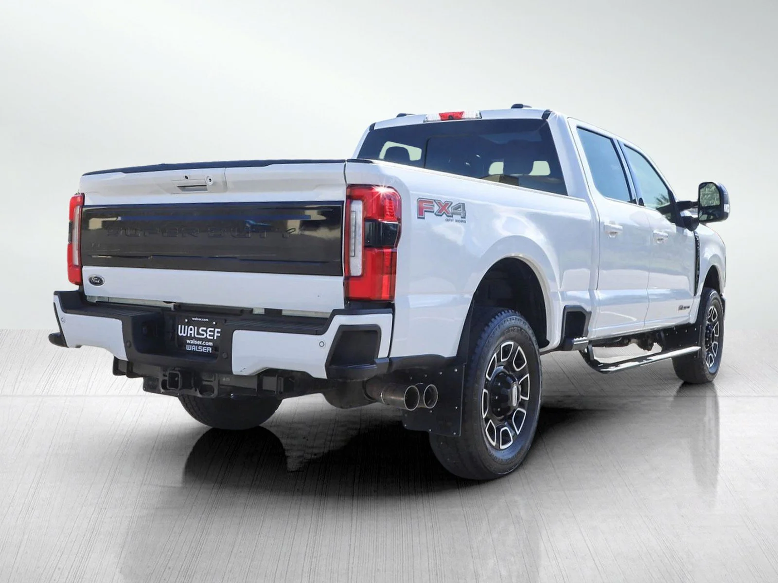 Used 2025 Star White Metallic Tri-Coat Ford Platinum image 5