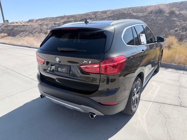 Used 2018 Green BMW xDrive28i image 8