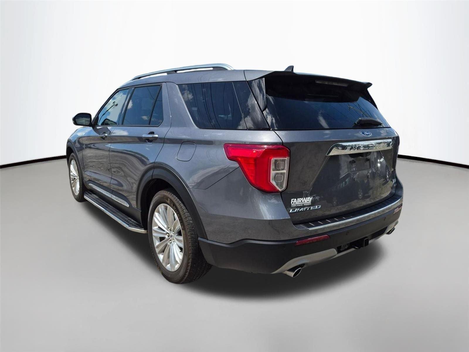 Used 2021 CARBONIZED GRAY METALLIC FORD LIMI image 7
