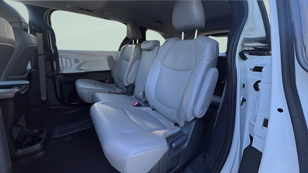 Used 2025 Beige Toyota XLE image 10