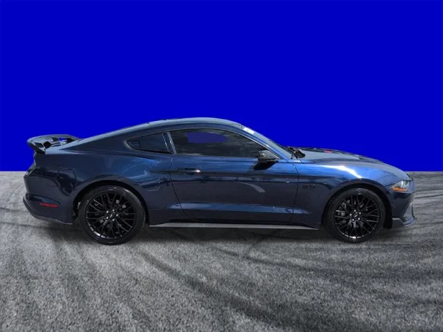Used 2020 Blue Ford GT image 3