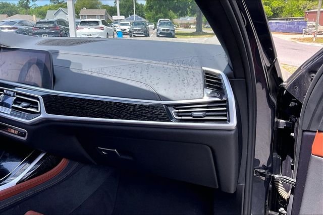 Used 2019 Gray BMW xDrive40i image 23