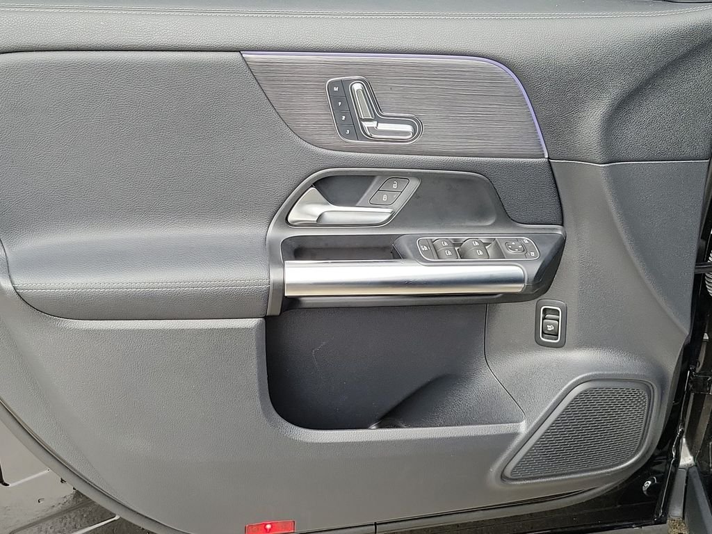 Certified Used 2023 Black Mercedes-Benz GLA 250 image 18