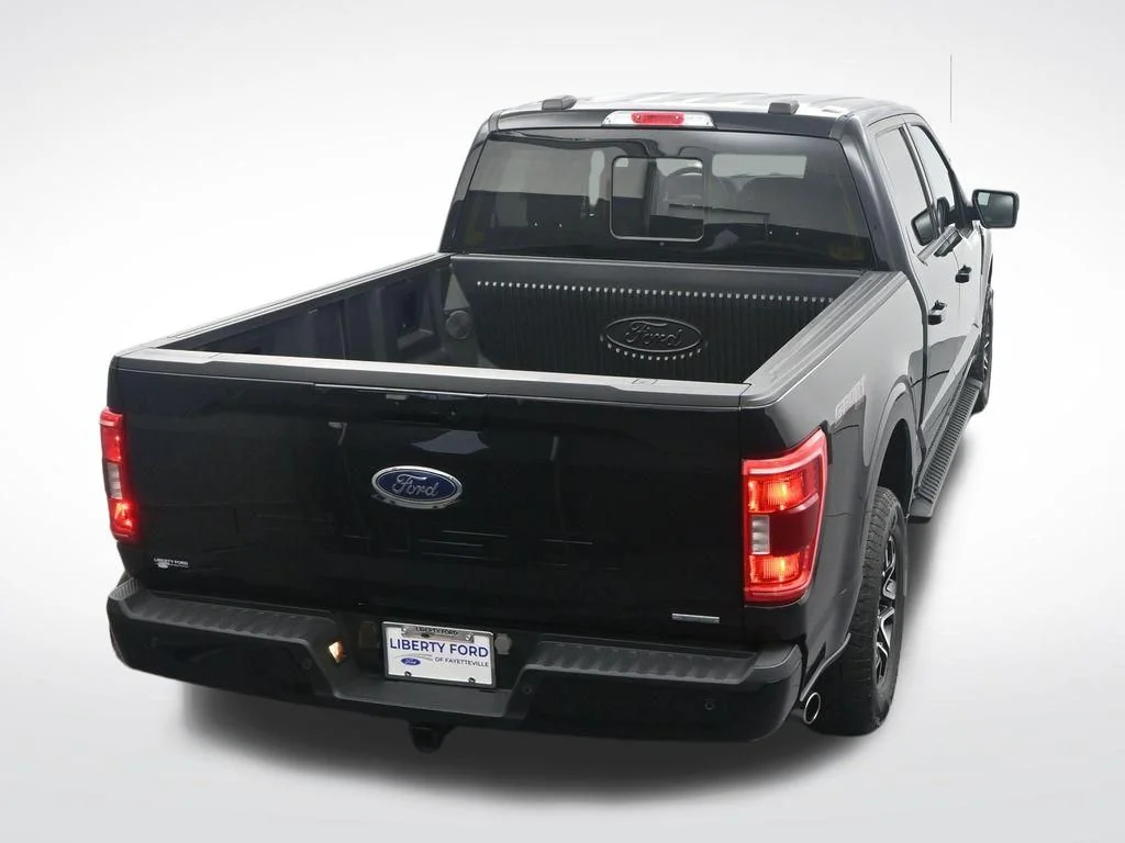 Used 2023 Black Ford XLT image 35