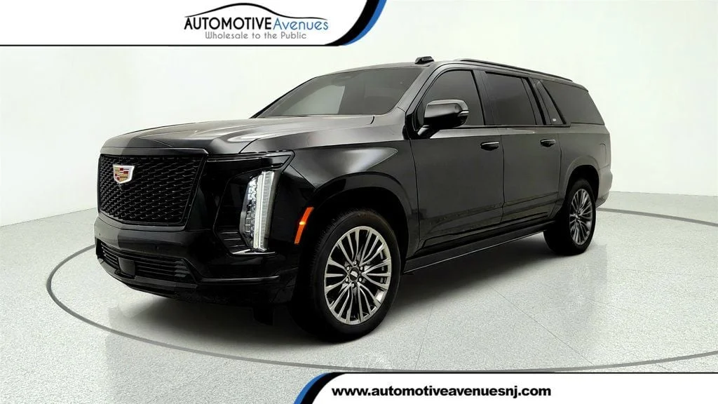 2025 Cadillac Escalade ESV