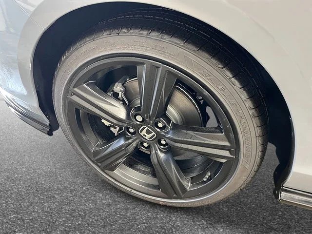 New 2026 Urban Gray Pearl Honda Sport-L image 12