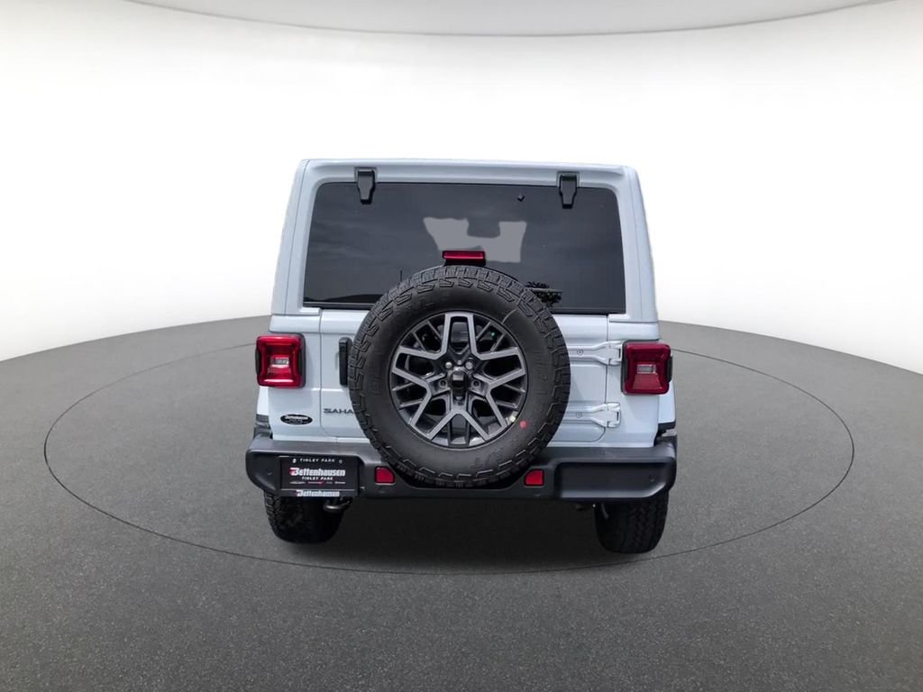 New 2026 Bright White Clear-Coat Exterior Paint Jeep Sahara image 6