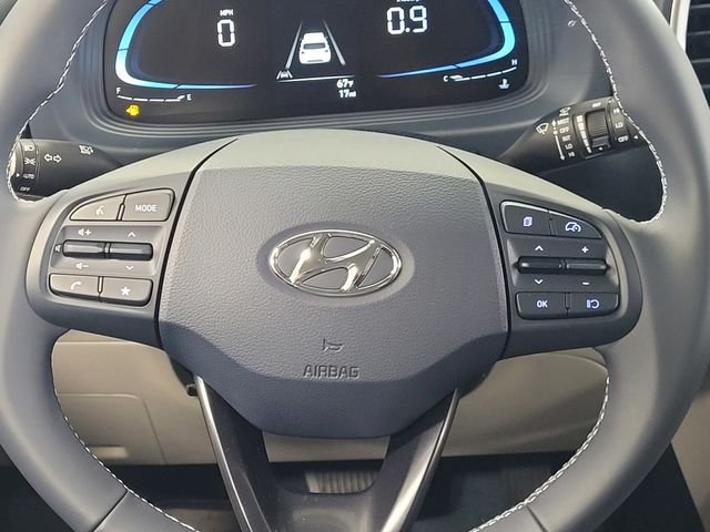 2025 Hyundai Venue Limited - Photo 27