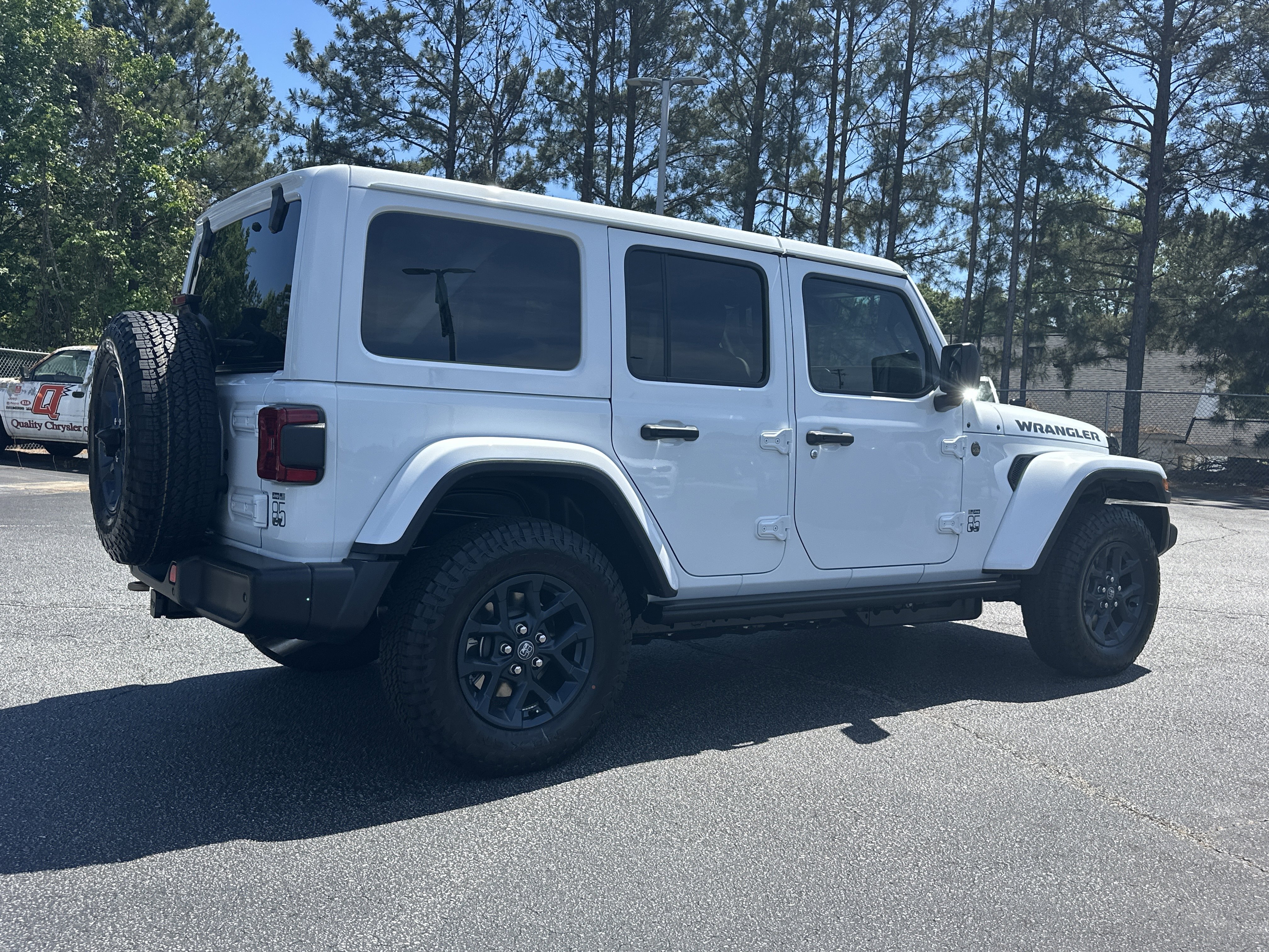 New 2026 Bright White Clear-Coat Exterior Paint Jeep 85th Anniversary image 8
