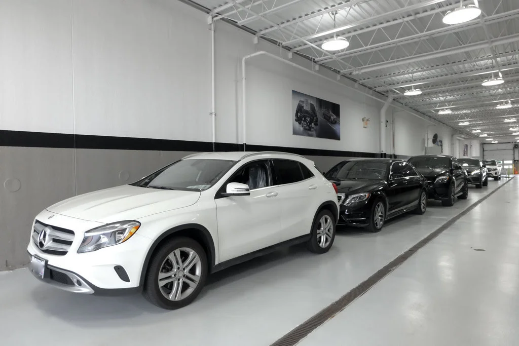 New 2026 Black Mercedes-Benz GLC300 image 31
