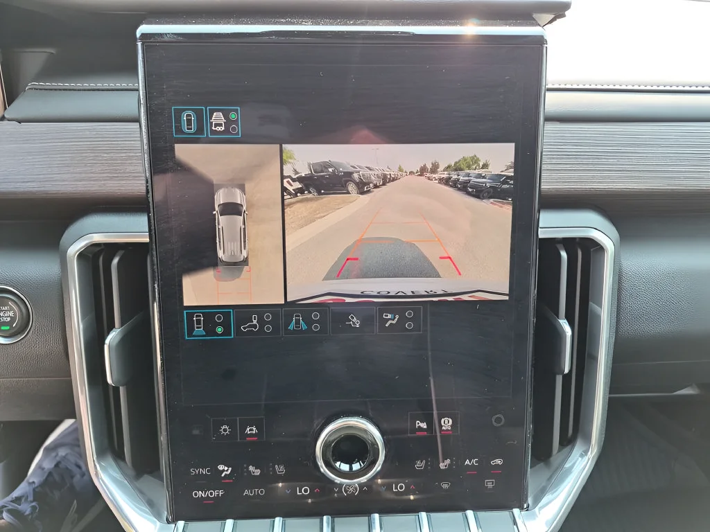 New 2027 Glacier White Tricoat GMC Denali image 27