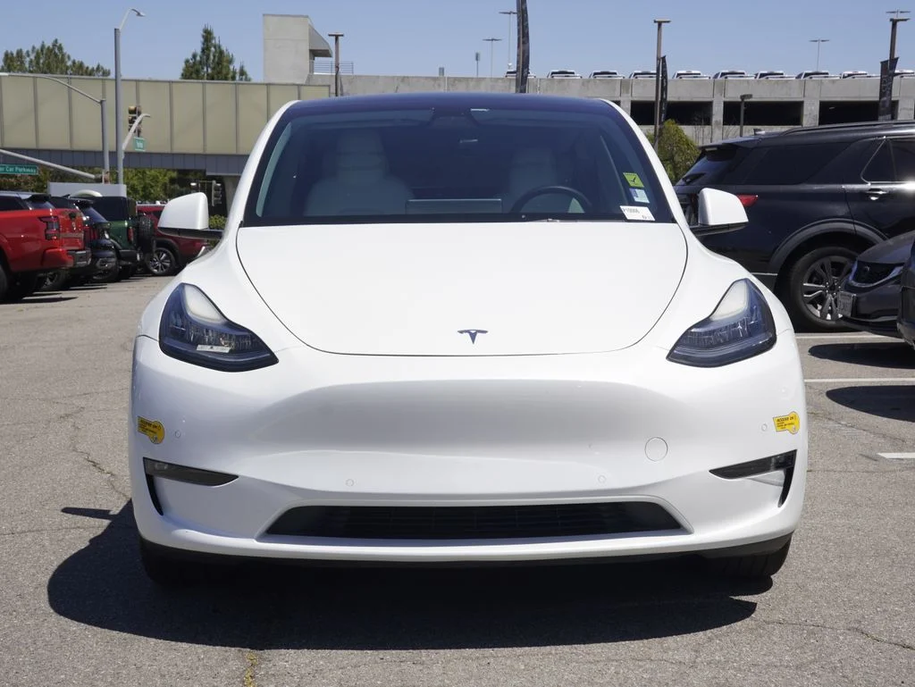 Used 2022 White Tesla Long Range image 5