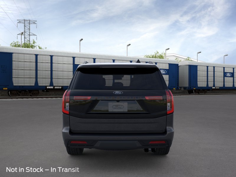 New 2026 Dark Matter Gray Metallic Ford Tremor® image 5