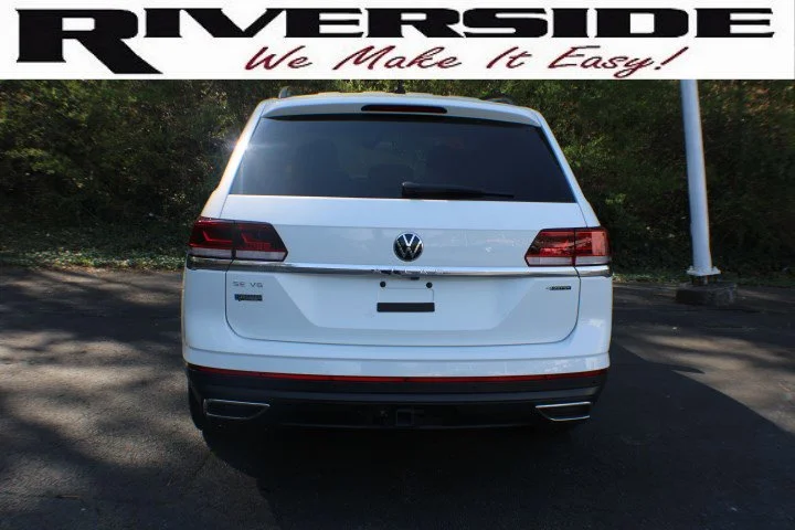 Used 2023 White Volkswagen 3.6L V6 SE w/Technology image 16