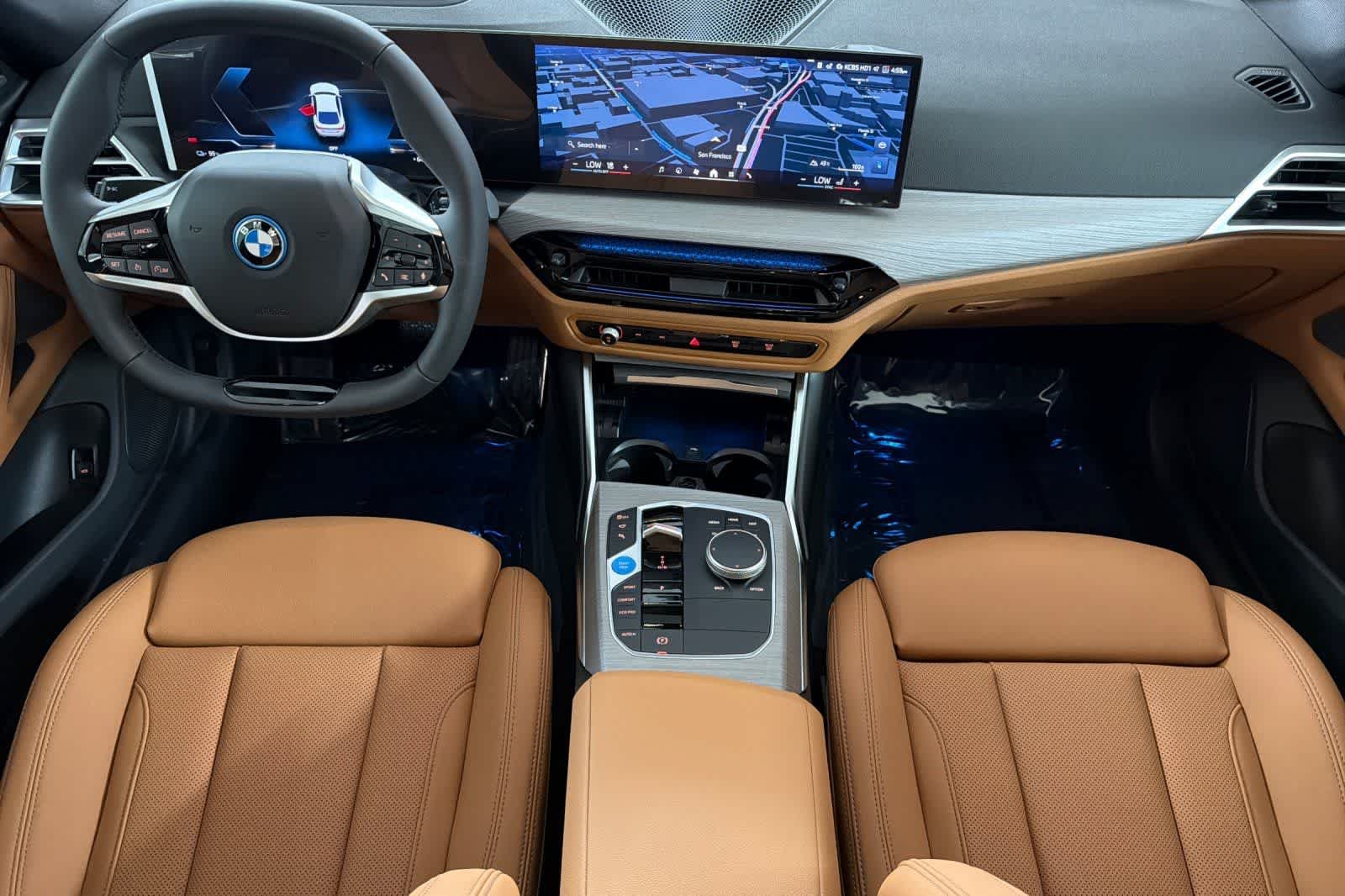 New 2026 Alpine White BMW xDrive40 image 3