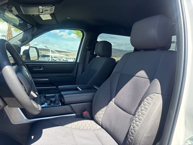 2025 Toyota Tundra SR5 - Photo 21