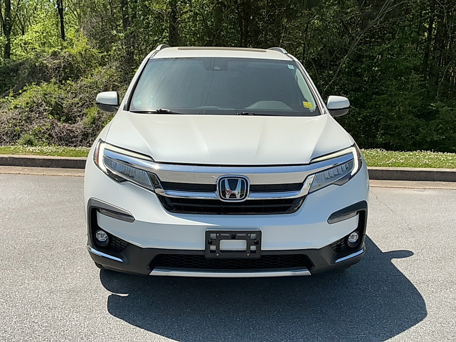 Used 2022 Platinum White Pearl Honda 2WD Touring 7 Passenger image 21